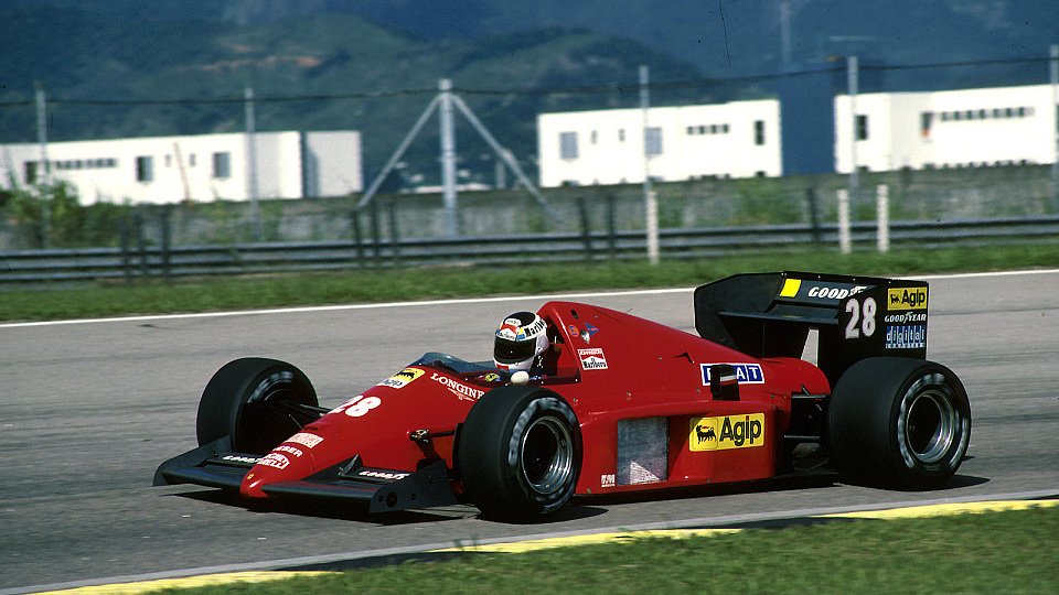 Die Ferrari-Boliden fuhren immer in rot, Foto: Sutton