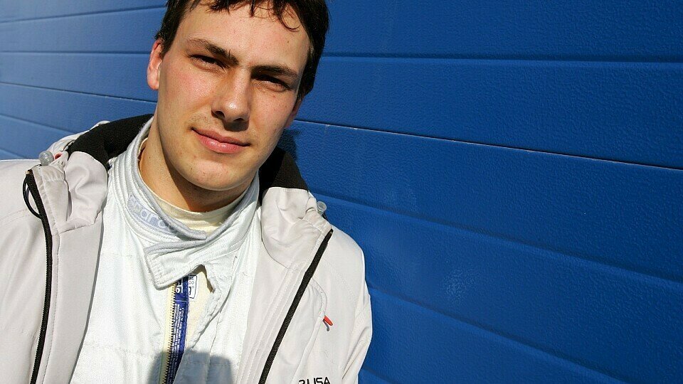 Gary Paffett darf sich über ein Testcockpit bei McLaren-Mercedes freuen., Foto: Sutton