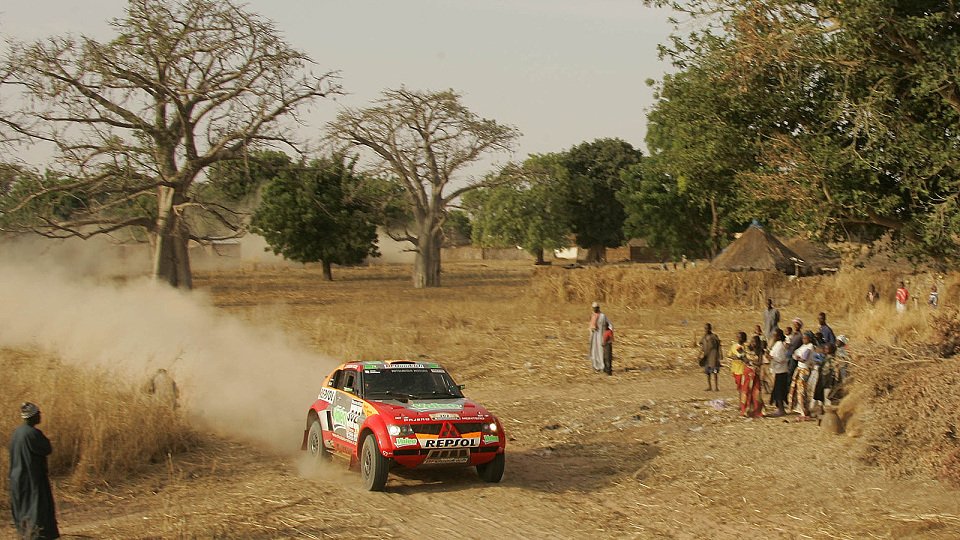 Luc Alphand gewinnt die Rallye Dakar 2006., Foto: Mitsubishi