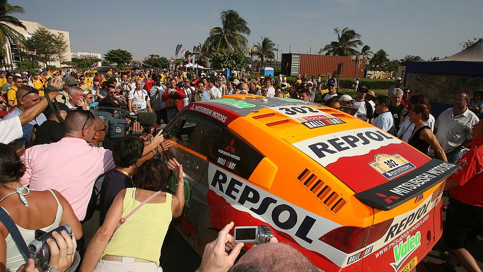 Luc Alphand hat die Rallye Dakar 06 gewonnen., Foto: Mitsubishi