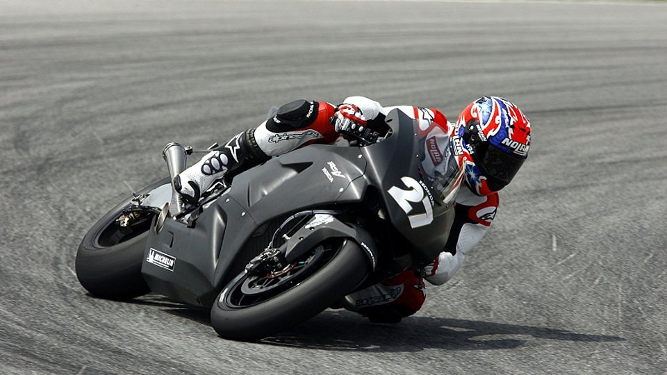 Casey Stoner holte seine erste MotoGP-Pole, Foto: Honda