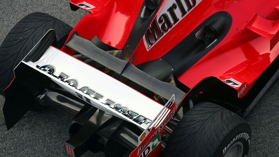 Der Heckflügel des Ferrari 248 F1 ist legal., Foto: Sutton