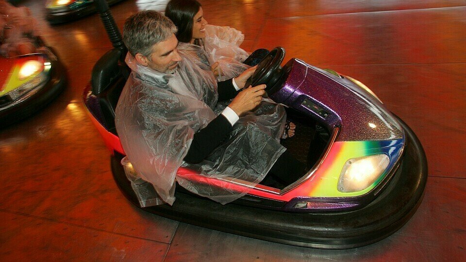 Damon Hill kann noch immer schnell fahren..., Foto: Sutton Damon Hill kann noch immer schnell fahren..., Foto: Sutton