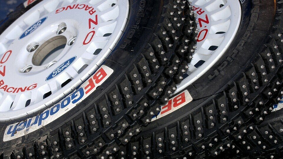 Für die Schneerallyes müssen spezielle Reifen produziert werden., Foto: Sutton