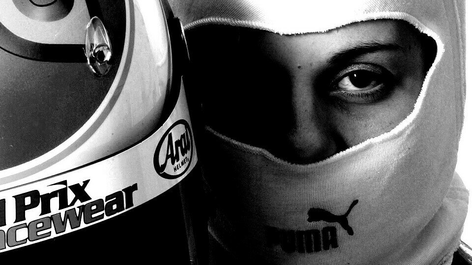 Wird Susie Stoddart in Hockenheim aus einem DTM-Fahrzeug blinzeln?, Foto: Sutton