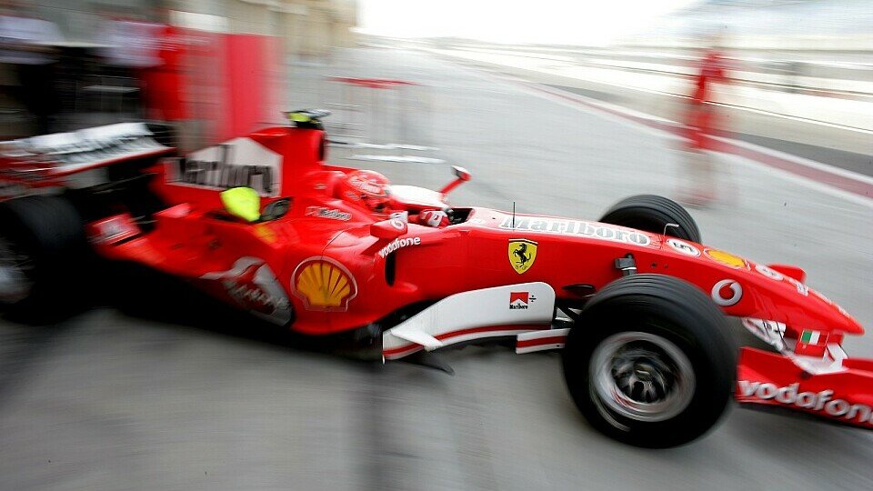 Michael Schumacher sitzt wieder im Auto., Foto: Sutton