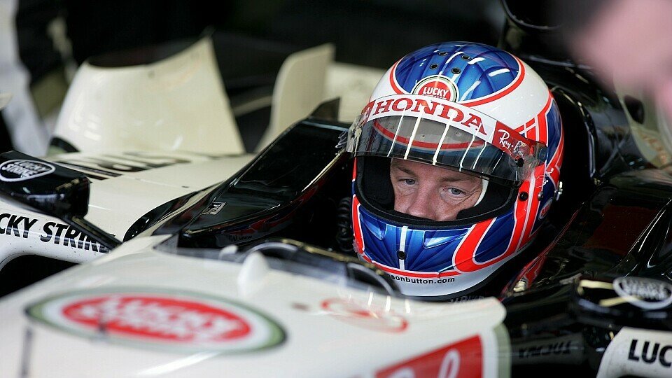 Pflegt sauberen Fahrstil - Jenson Button., Foto: Sutton