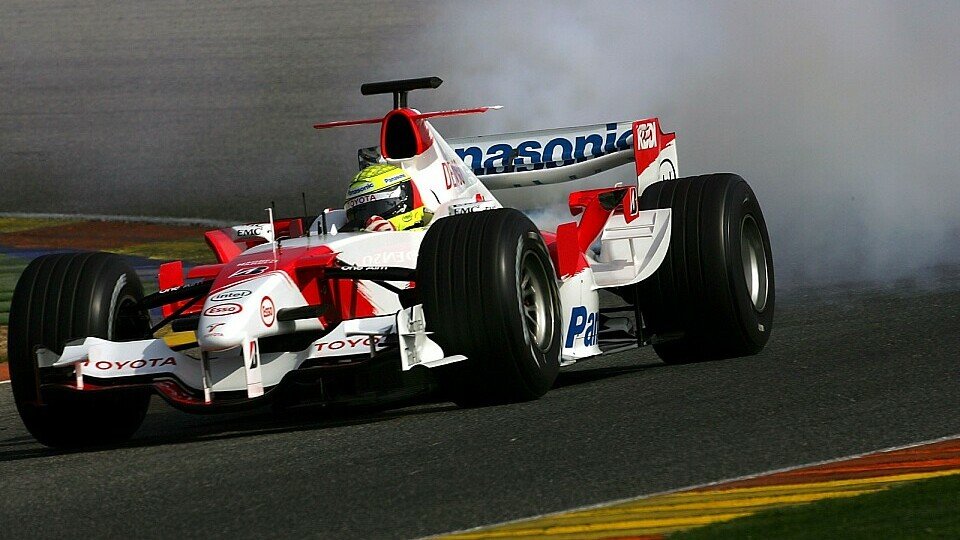 Der weiß-rote Bolide stottert noch., Foto: Sutton