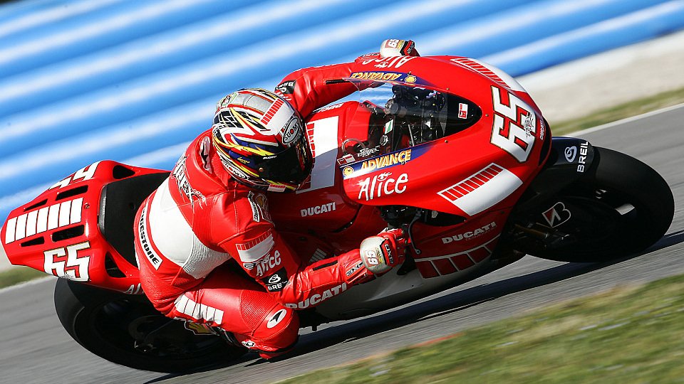 Capirossi führte das Feld in Jerez an., Foto: Ducati