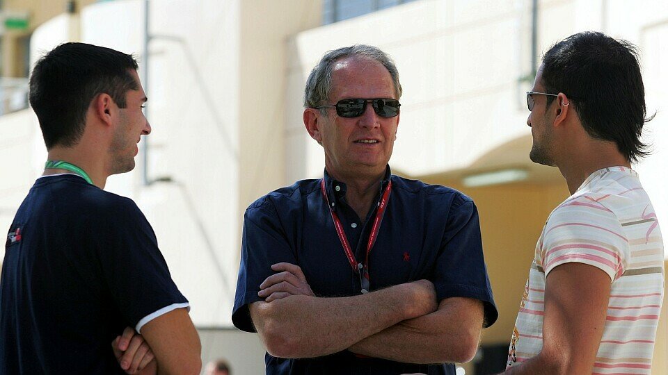 Dr. Marko zieht bei Red Bull die Motorsportfäden., Foto: Sutton Dr. Marko zieht bei Red Bull die Motorsportfäden., Foto: Sutton