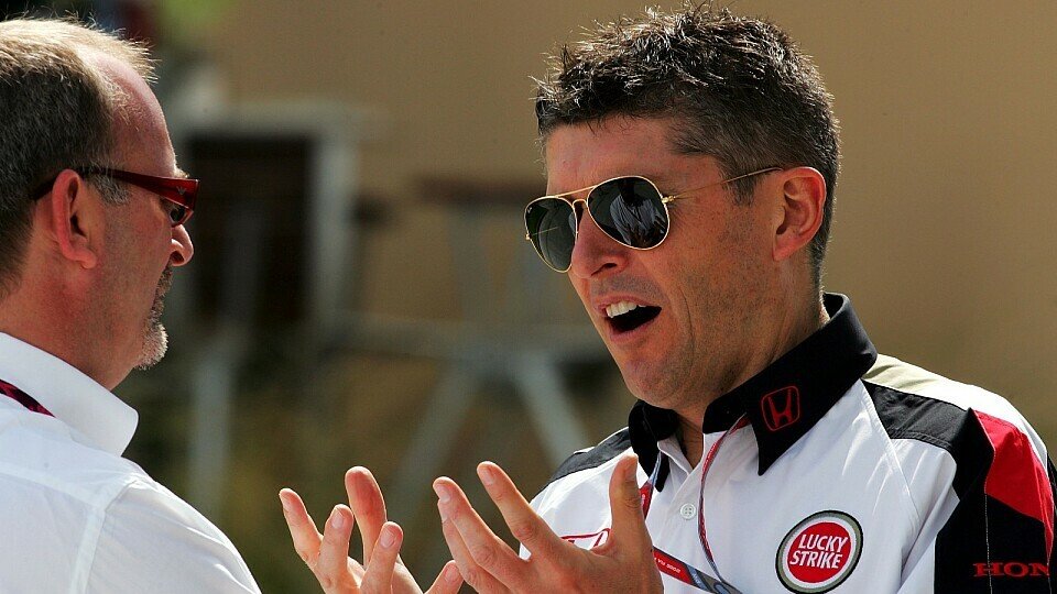 Nick Fry nimmt seine Leute in Schutz, Foto: Sutton