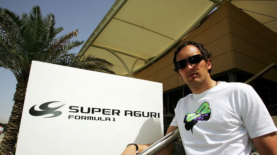 Franck Montagny steuert beim Europa-GP einen dritten Super Aguri., Foto: Sutton