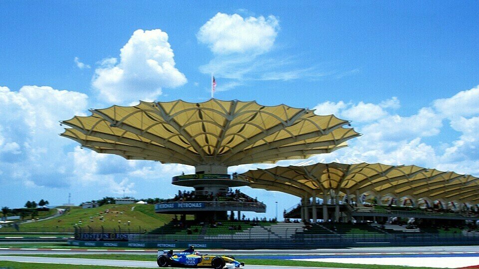 Die Tribünenkonstruktion macht den SIC unverwechselbar., Foto: Sutton