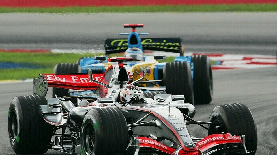 McLaren vor Renault: Bei den Drehzahlen ist das schon der Fall., Foto: Sutton McLaren vor Renault: Bei den Drehzahlen ist das schon der Fall., Foto: Sutton