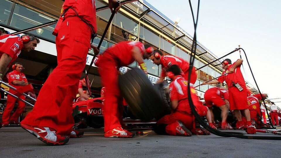 Ferrari plant bereits Veränderungen für Imola., Foto: Sutton