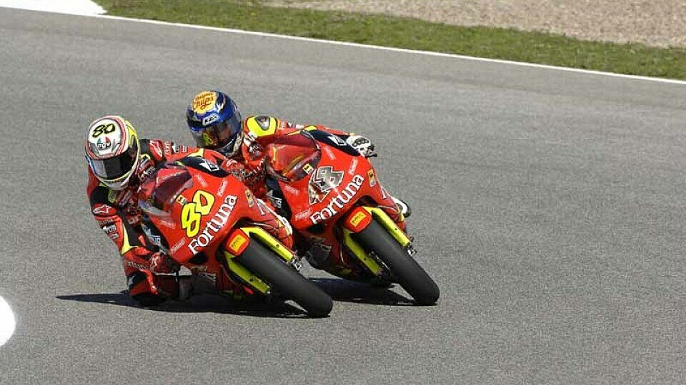 Das Qualifying war ein Kopf-an-Kopf Rennen zwischen Jorge Lorenzo und Hector Barbera, Foto: Aprilia