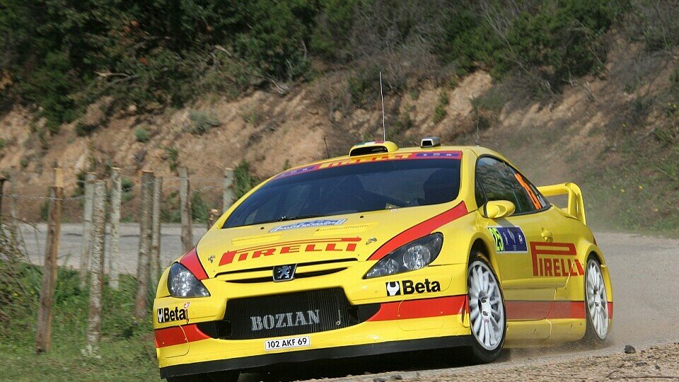 Gigi Galli im Pirelli Peugeot 307 WRC., Foto: Sutton