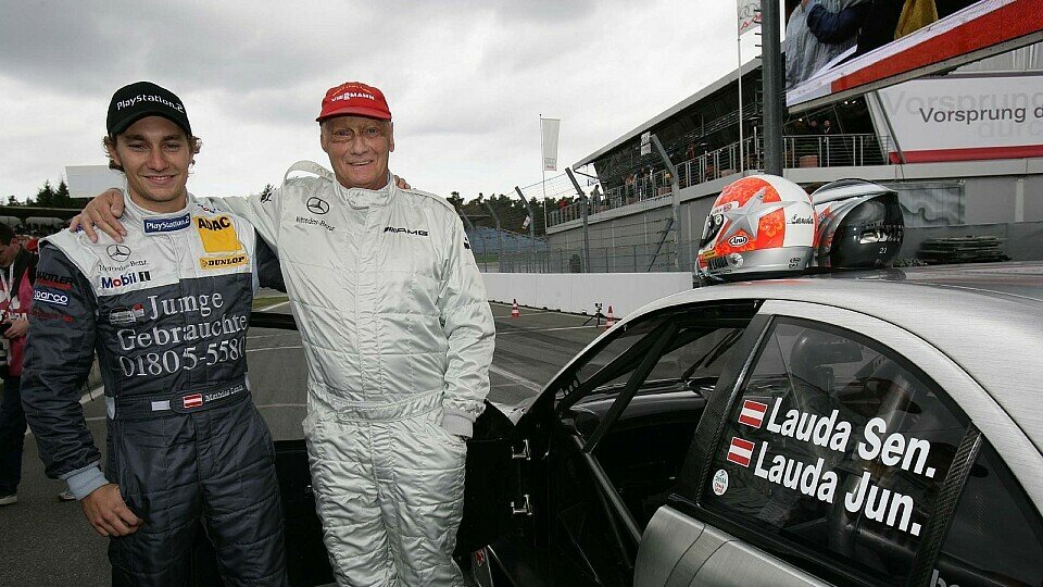 Mathias und Niki Lauda, der anfangs kritisch war., Foto: Mercedes