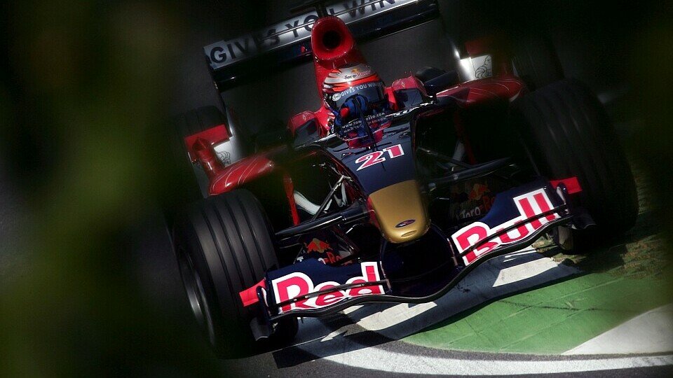 Speed kann den Speed noch nicht einschätzen., Foto: Sutton
