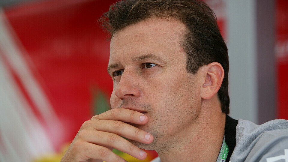 Olivier Panis bekommt vielleicht ein Dach über den Kopf., Foto: Toyota