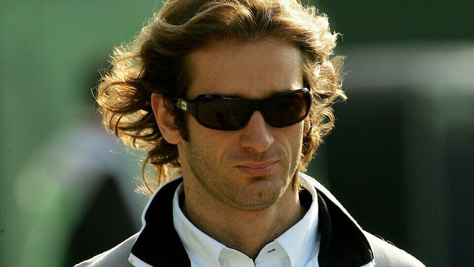 Trulli ist stinksauer, Foto: Sutton