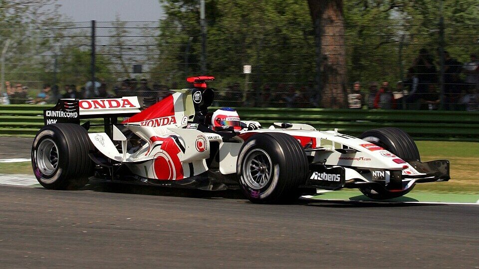 Barrichello ließ erstmals sein Können in Weiß durchblicken., Foto: Sutton