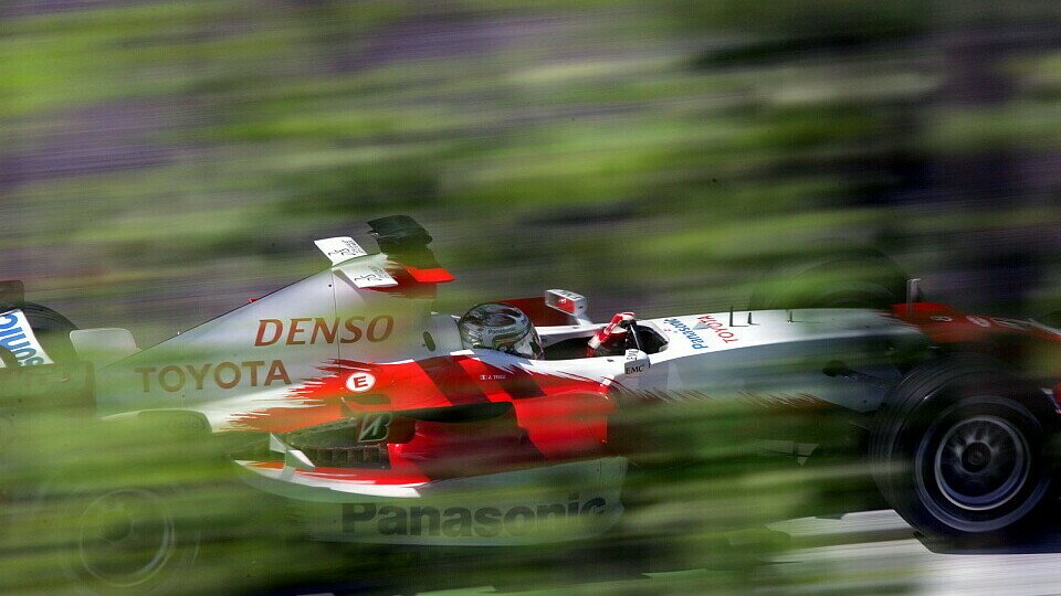 Jarno scheint vom Pech verfolgt., Foto: Sutton Jarno scheint vom Pech verfolgt., Foto: Sutton