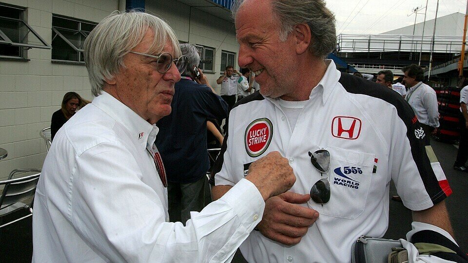 Ecclestone freut sich über Richards Rückkehr in die F1, Foto: Sutton