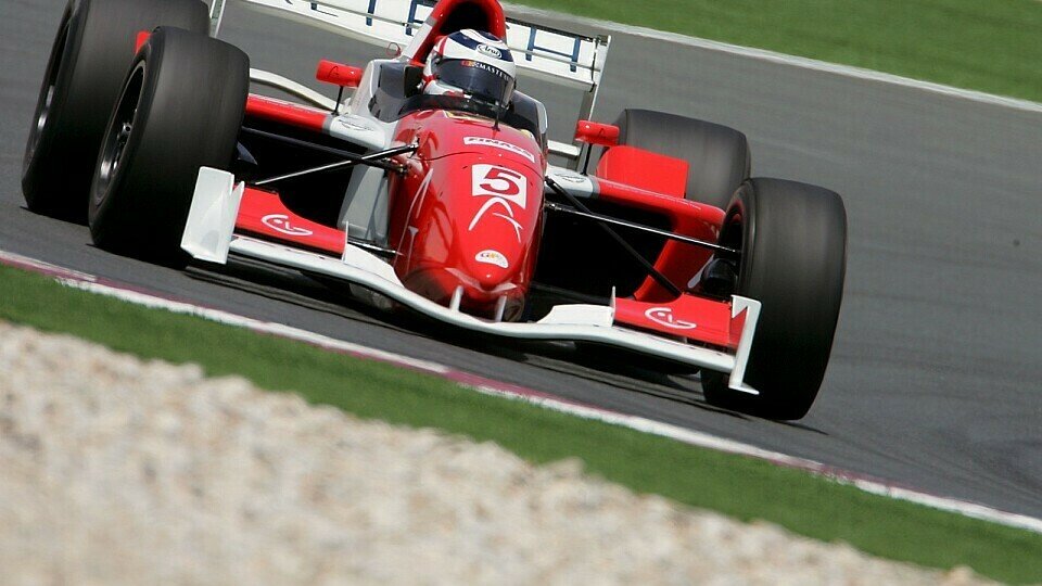Mansell startet im zweiten Rennen zum zweiten Mal von der Pole., Foto: Sutton