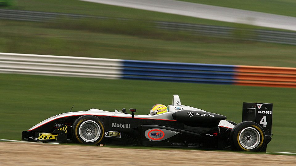 Guerrieri konnte di Resta nicht stoppen., Foto: F3 Euroseries Guerrieri konnte di Resta nicht stoppen., Foto: F3 Euroseries