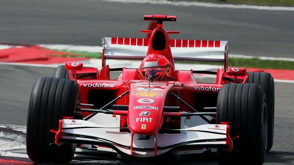Michael Schumacher möchte um den Sieg kämpfen., Foto: Sutton