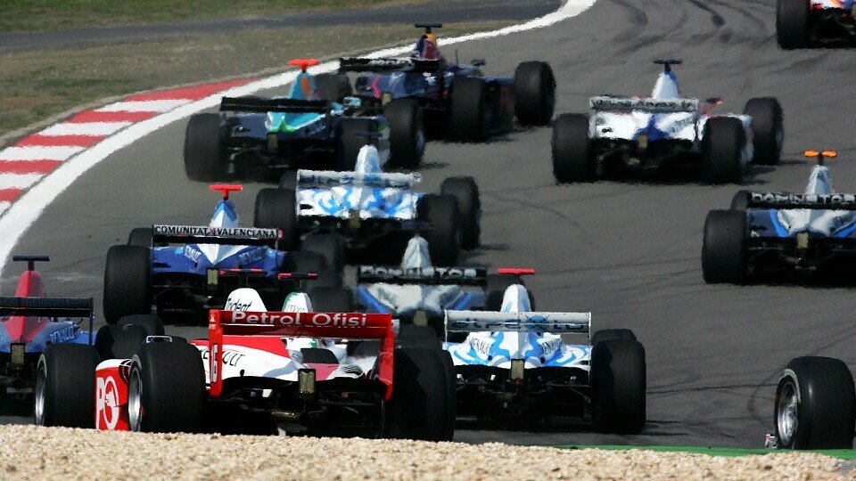 Die GP2 Serie startet auf dem Nürburgring, Foto: Sutton
