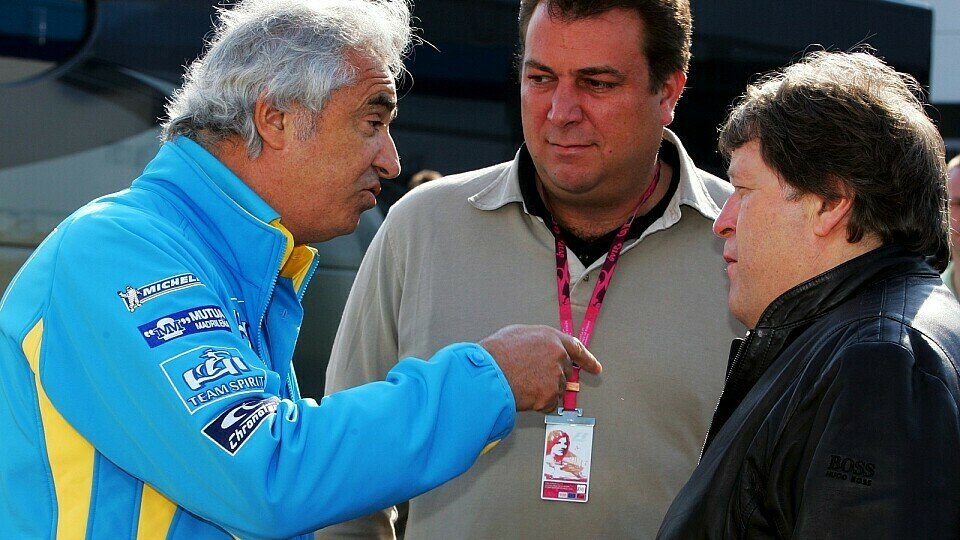 Briatore hält sich aus Diskussionen am liebsten heraus, Foto: Sutton