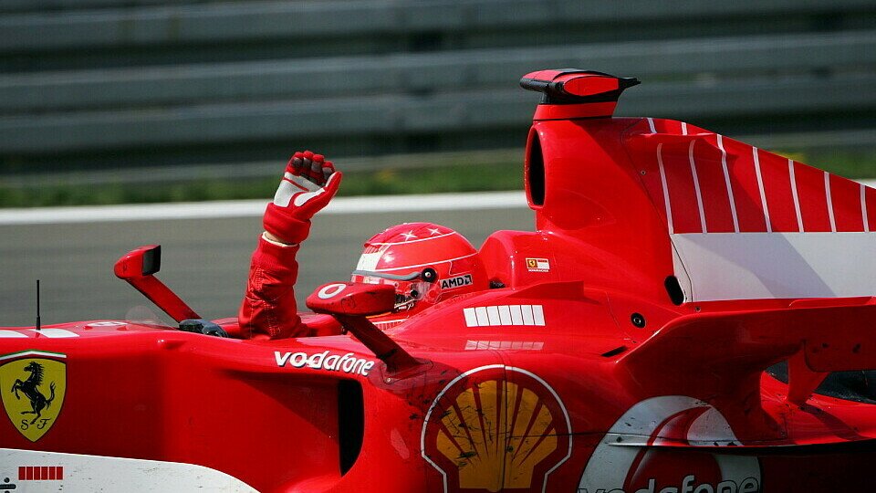 Immer wieder Michael Schumacher., Foto: Sutton
