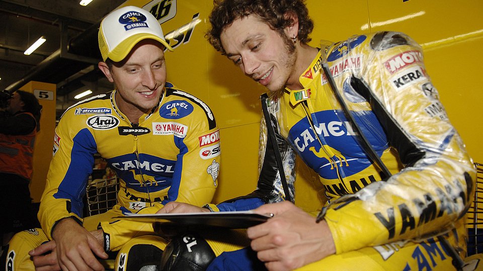 Colin Edwards und Valentino Rossi waren die bestimmenden Fahrer in den ersten beiden Trainings, Foto: Sutton