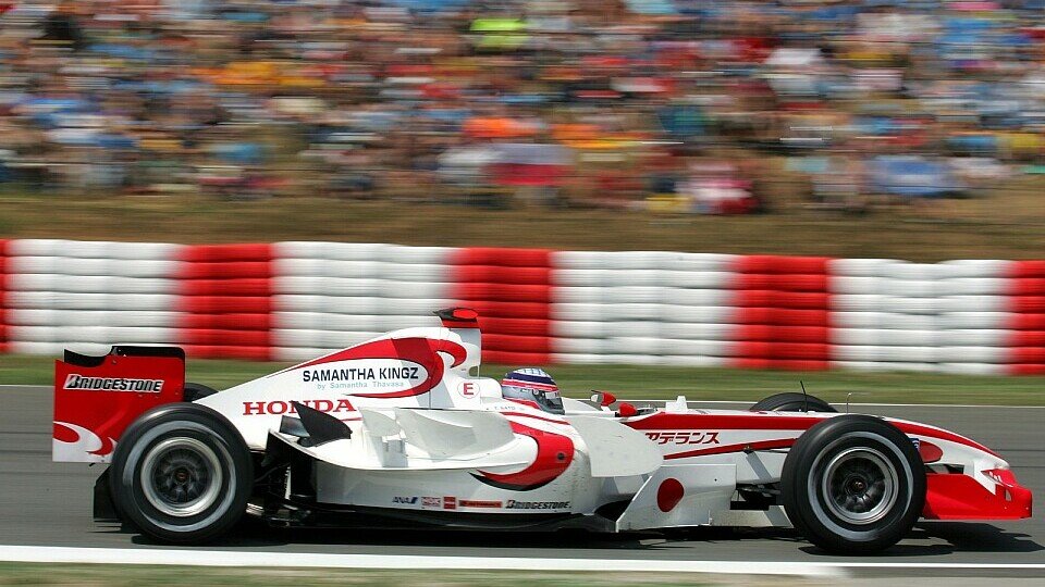 Sato freut sich auf Monaco., Foto: Sutton