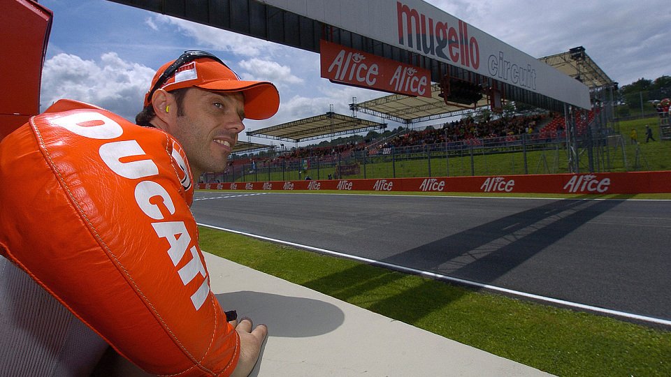 Loris Capirossi hat mit seinem zweiten Startplatz gut lachen, Foto: Ducati