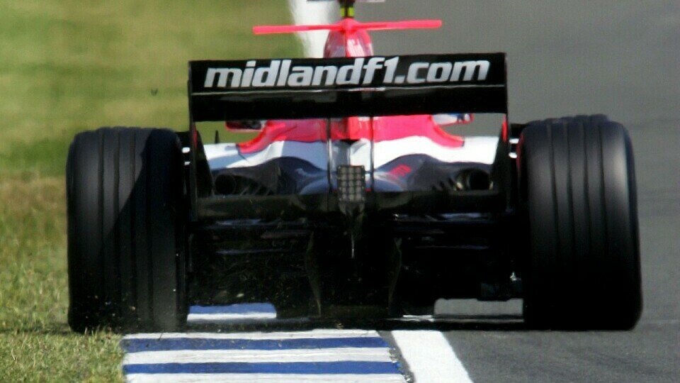 Der Abstand schmilzt weiter..., Foto: Sutton