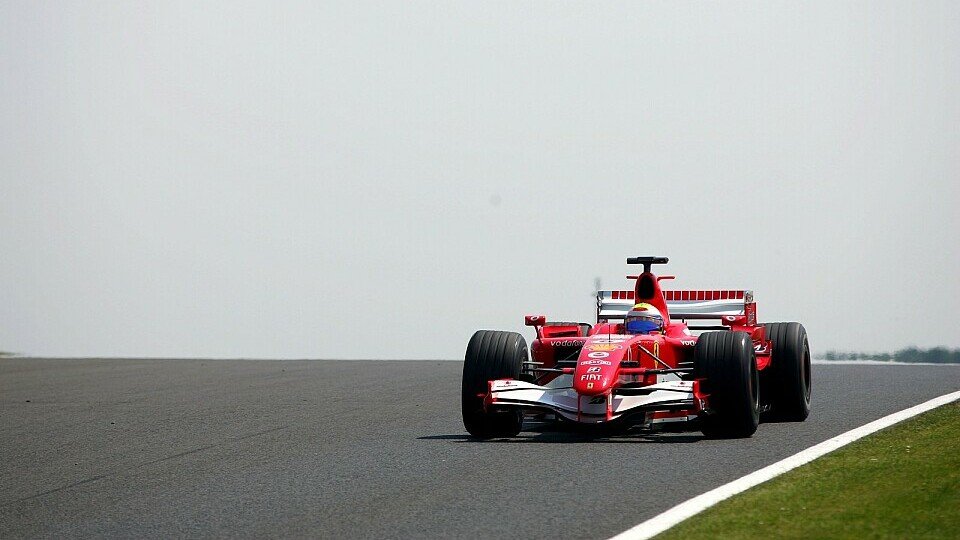 Ferrari hielt sich noch bedeckt., Foto: Sutton Ferrari hielt sich noch bedeckt., Foto: Sutton