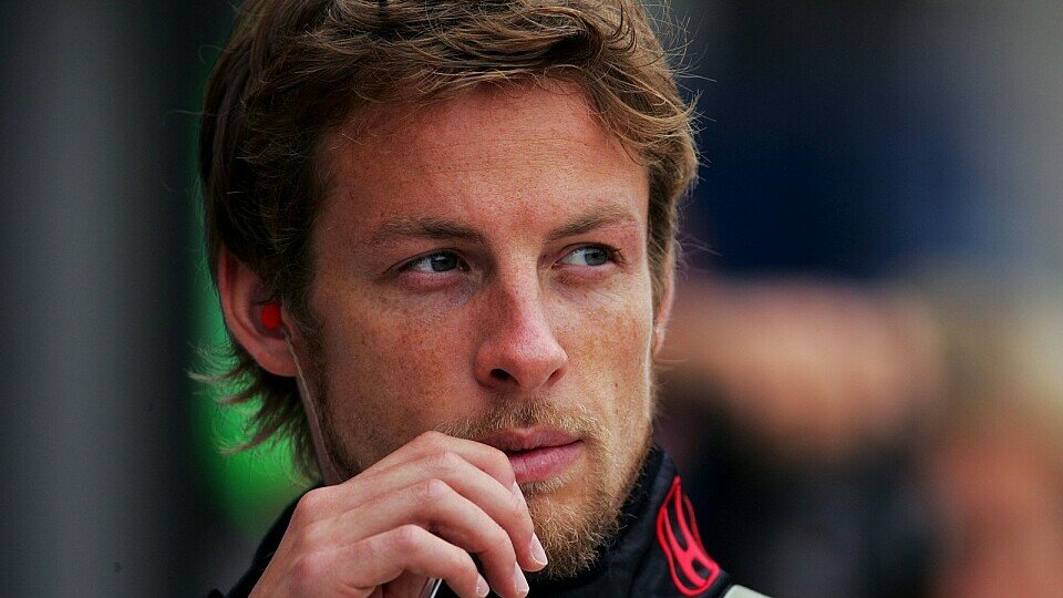Wie steht es um Jenson?, Foto: Sutton