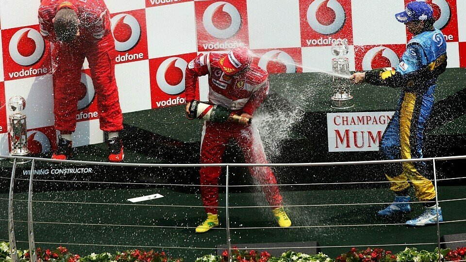 Champagnerdusche in Indy für Schumacher, Foto: Sutton