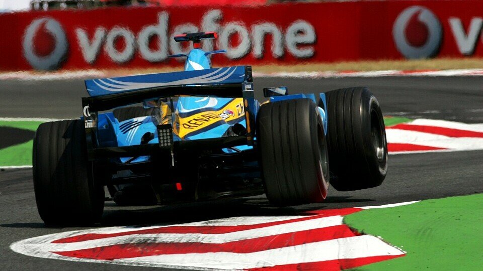 Alonso bot den Fans Überholaction - in der Qualifikation!, Foto: Sutton
