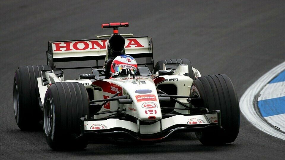 Mit dem Auto waren alle zufrieden, Foto: Sutton