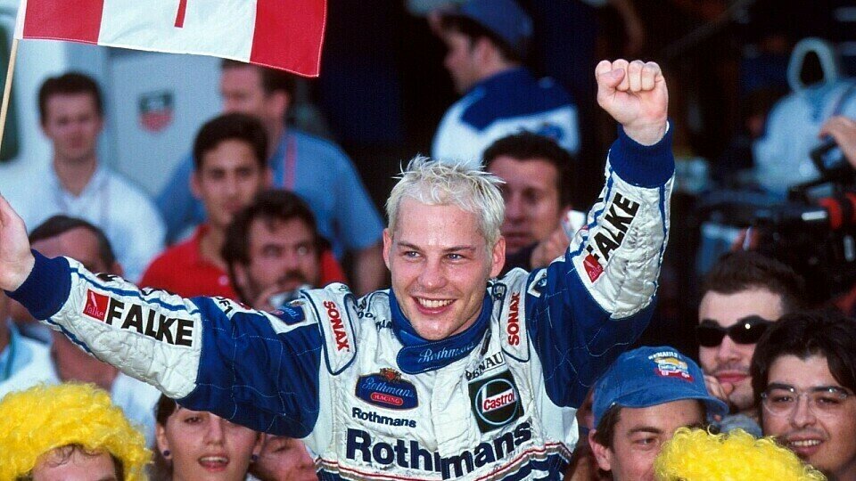 Jacques Villeneuve war schon zu seiner aktiven Zeit kein Kind von Traurigkeit, Foto: Sutton