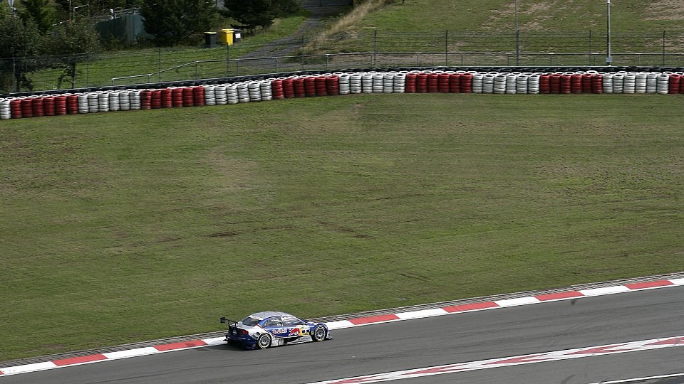 Mit einer gelungenen Strategie fuhr Mercedes 2005 zum Sieg., Foto: DTM