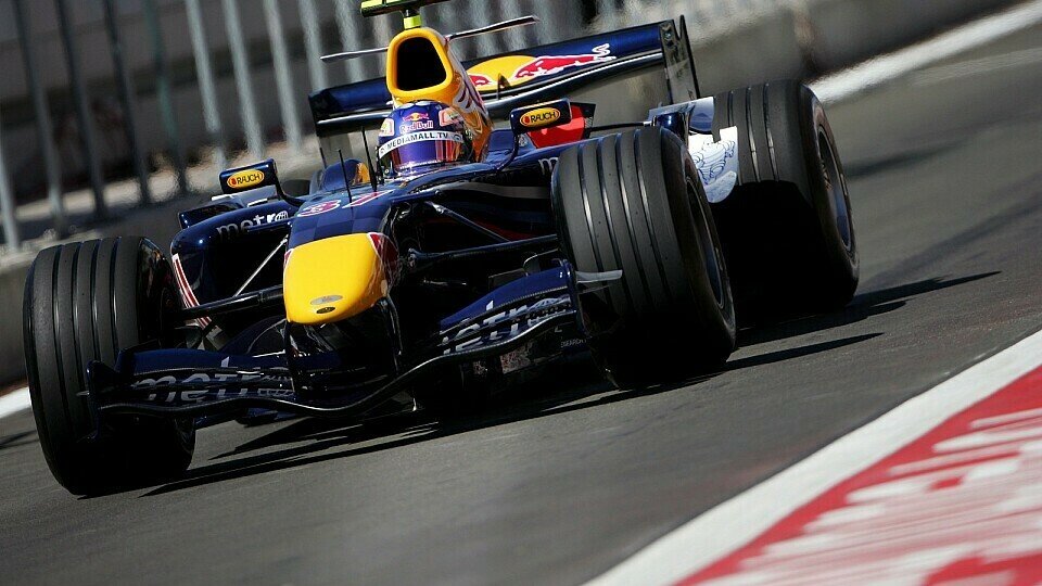 Er duellierte sich mit Fernando Alonso und dessen Bremsen, Foto: Sutton Er duellierte sich mit Fernando Alonso und dessen Bremsen, Foto: Sutton