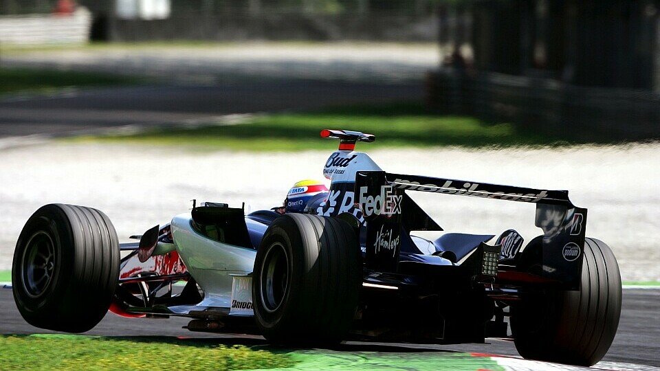 Mark Webber war einfach nicht schnell genug, Foto: Sutton