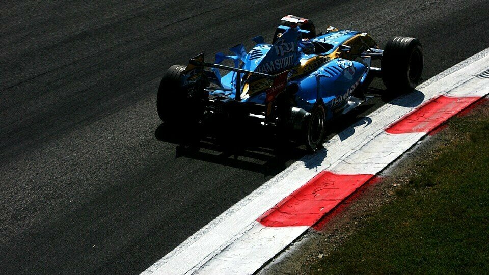 Alonso möchte die Saison mit Siegen und dem Titel beenden., Foto: Sutton