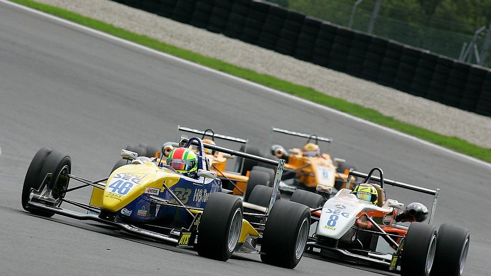 Volles Starterfeld in der Formel 3., Foto: Formel3 Volles Starterfeld in der Formel 3., Foto: Formel3