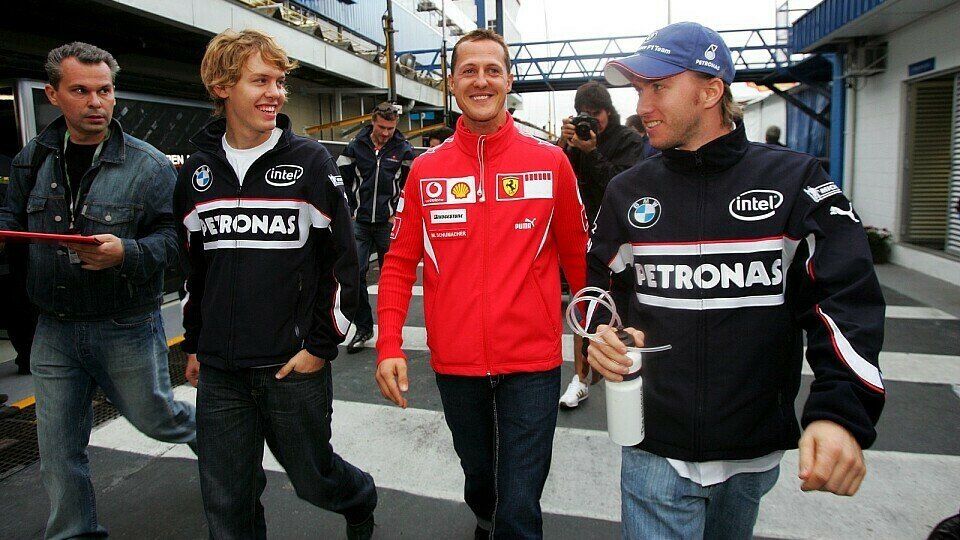 Brasilien GP 2066: Sebastian Vettel, Michael Schumacher und Nick Heidfeld, Foto: Sutton
